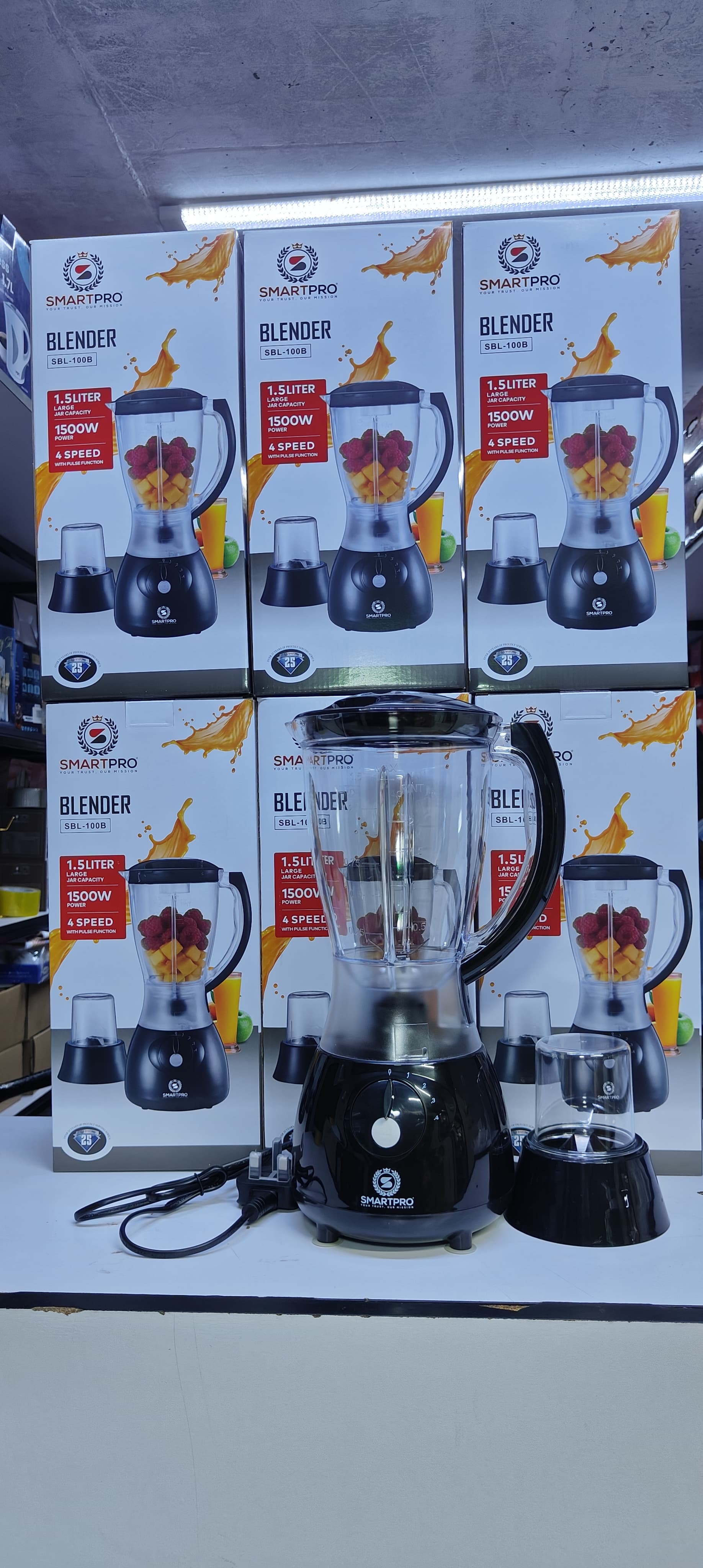 Smart Pro Blender SBL-100B 1.5L 1500W – 4 Speed + Pulse, Heavy Duty Kitchen Blender with Grinder – Black